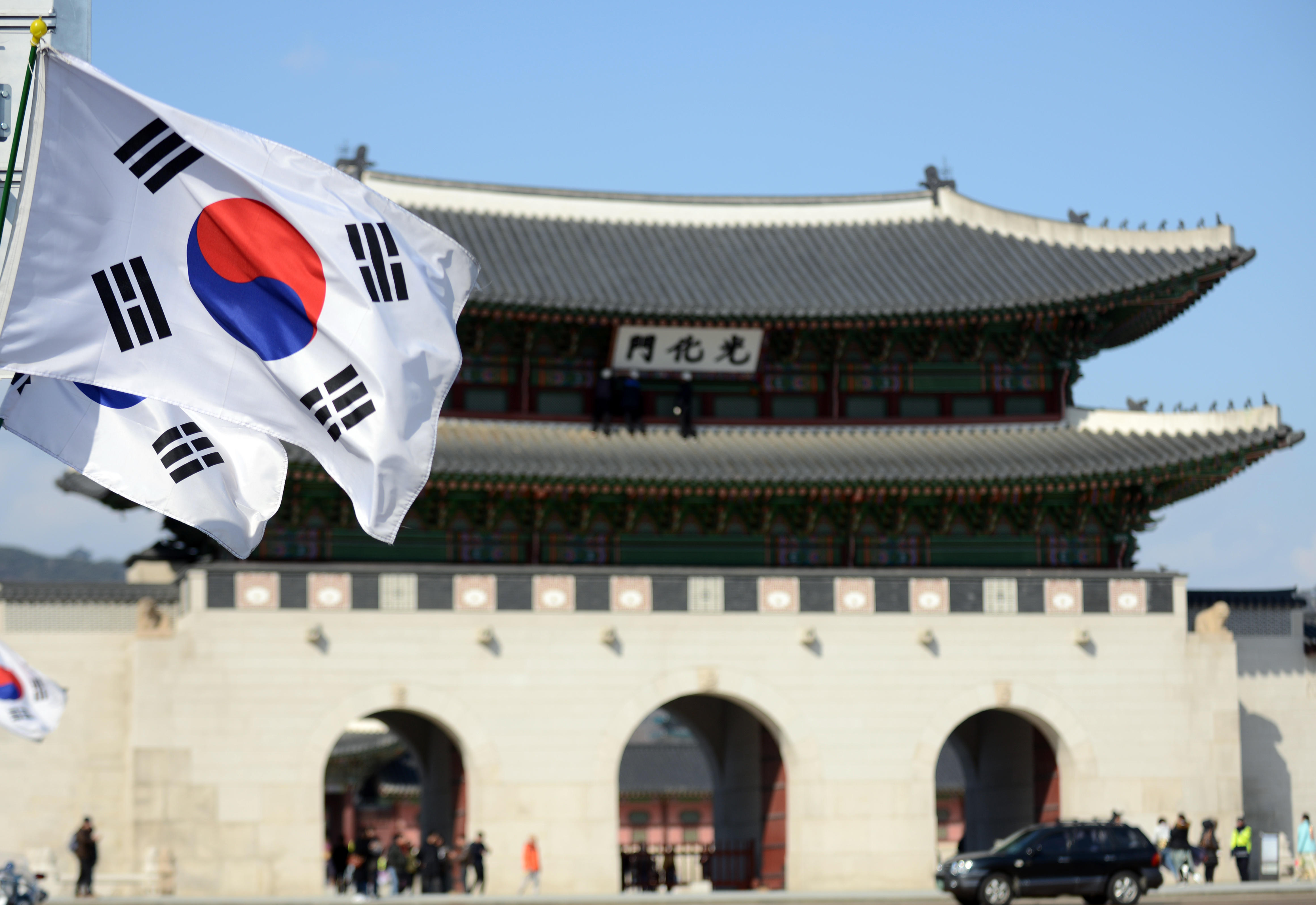 韩国打响反美第一枪，60多个国家力挺，韩国咋硬起来了？
