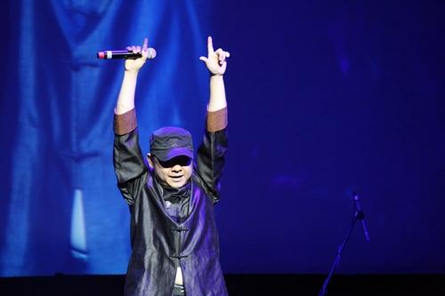 被那英嫌弃的刀郎，消失多年，再出现已是中年