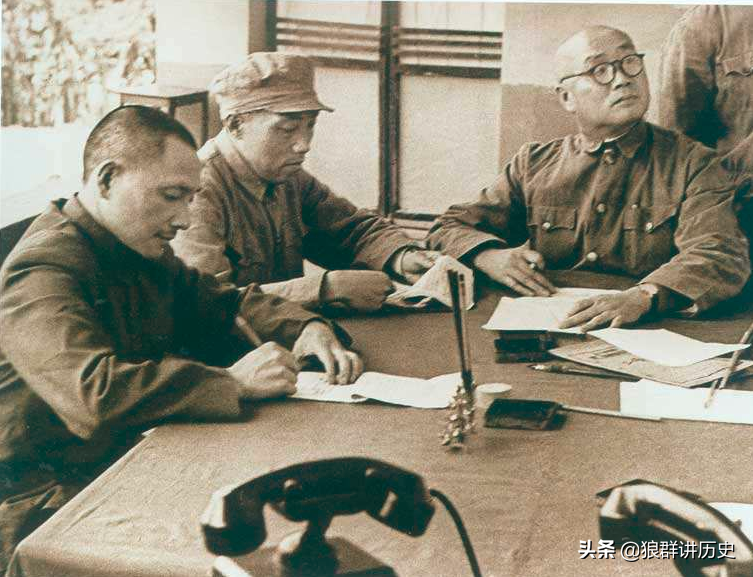 刘伯承为何10年内4次担任总参谋长？建国后，又为何拒绝出任？