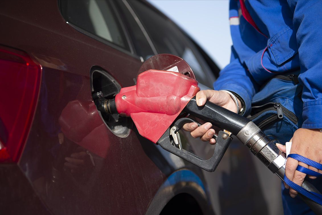 油价调整消息：今天3月29日，全国加油站92、95号