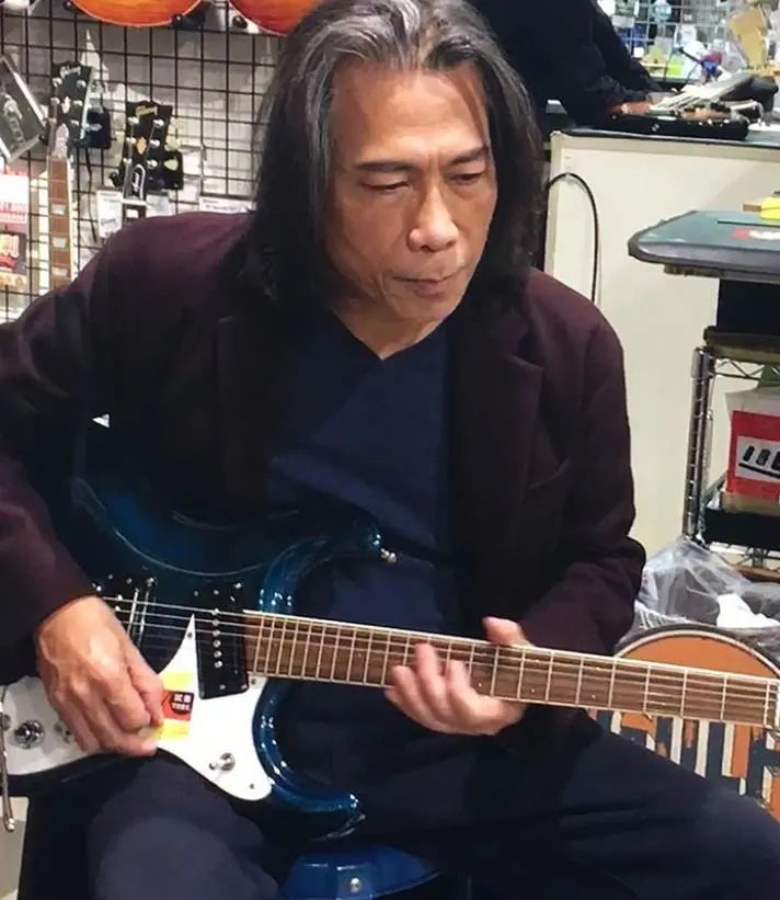 《鹿鼎记》10位主演近况：男三离婚4次，“二老