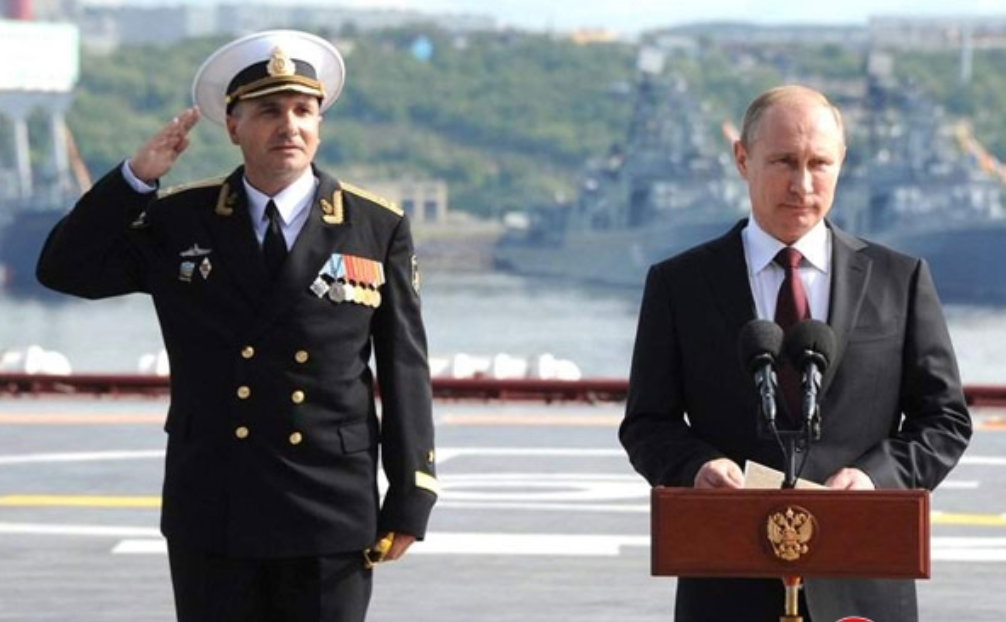 糊涂的航母舰长：为了掩盖事故，导致4500万美元