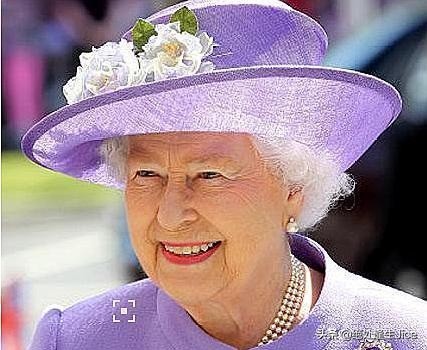 威廉王子和凯特尽职尽责，女王倍感骄傲，赞不