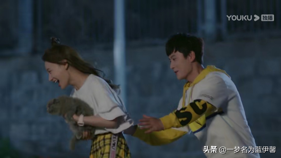 冰糖炖雪梨｜这剧除了一起为冬奥会加油的“运