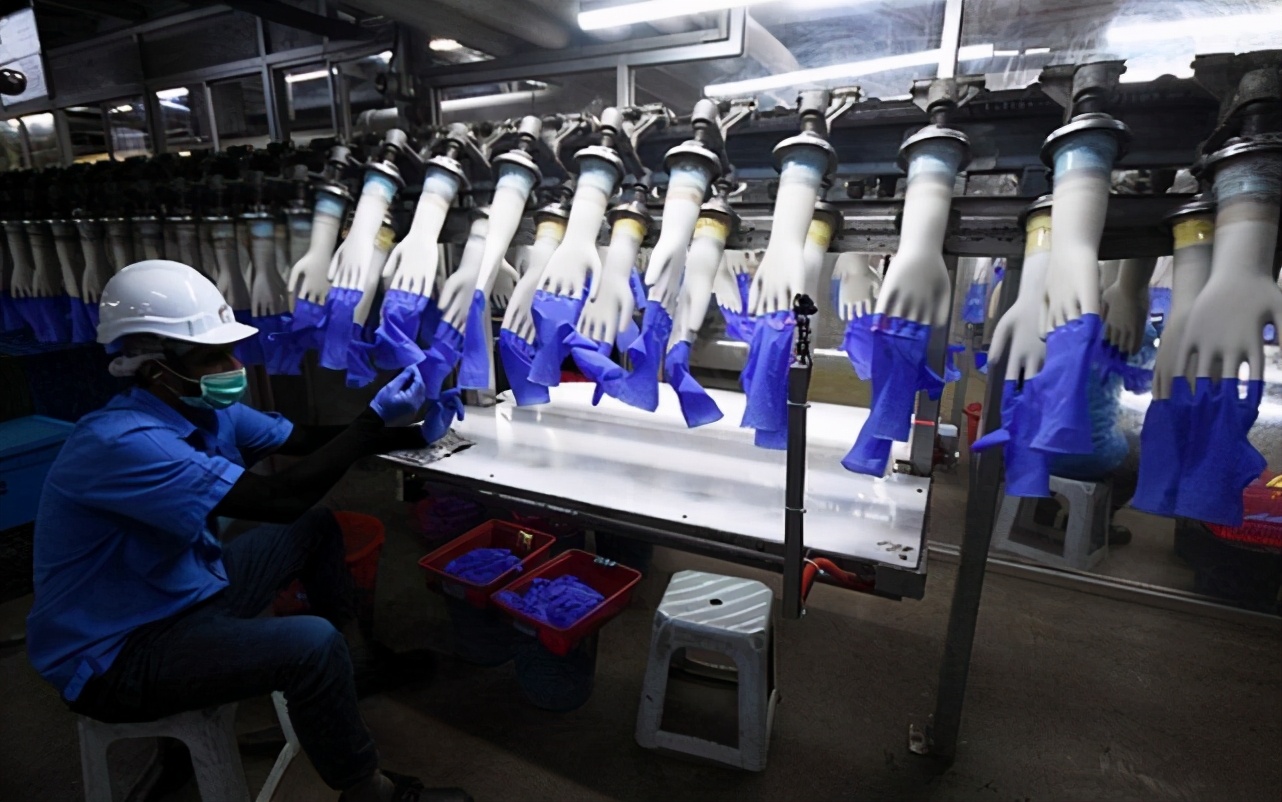 美国急缺45亿双医用手套，但仅一家工厂可造，需要亚洲原料