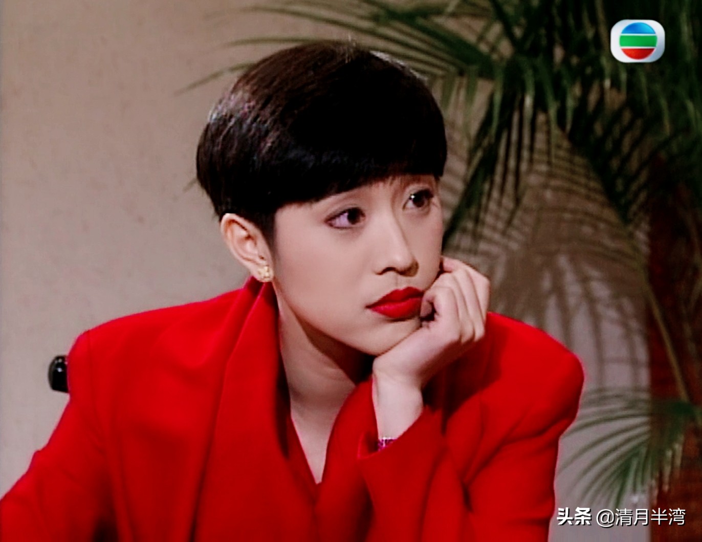 神仙打架的90年代，10位港劇短髮美人，誰擊中了你的審美？