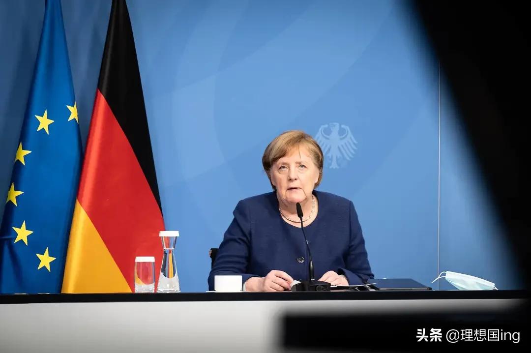 Merkel's resignation is imminent from "little girl" to "German mother