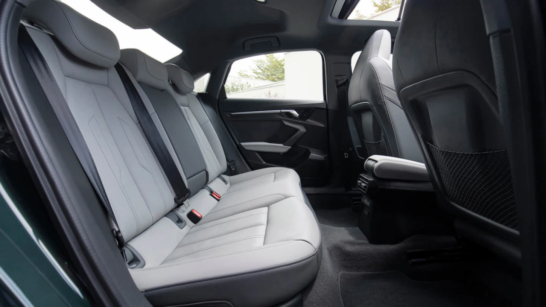 奔驰A级、宝马1系和奥迪A3，我毫不犹豫推荐全新A3