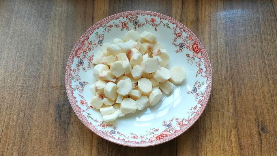 Lowcalorie and nourishing yam bean paste cake, simple recipe, sweet