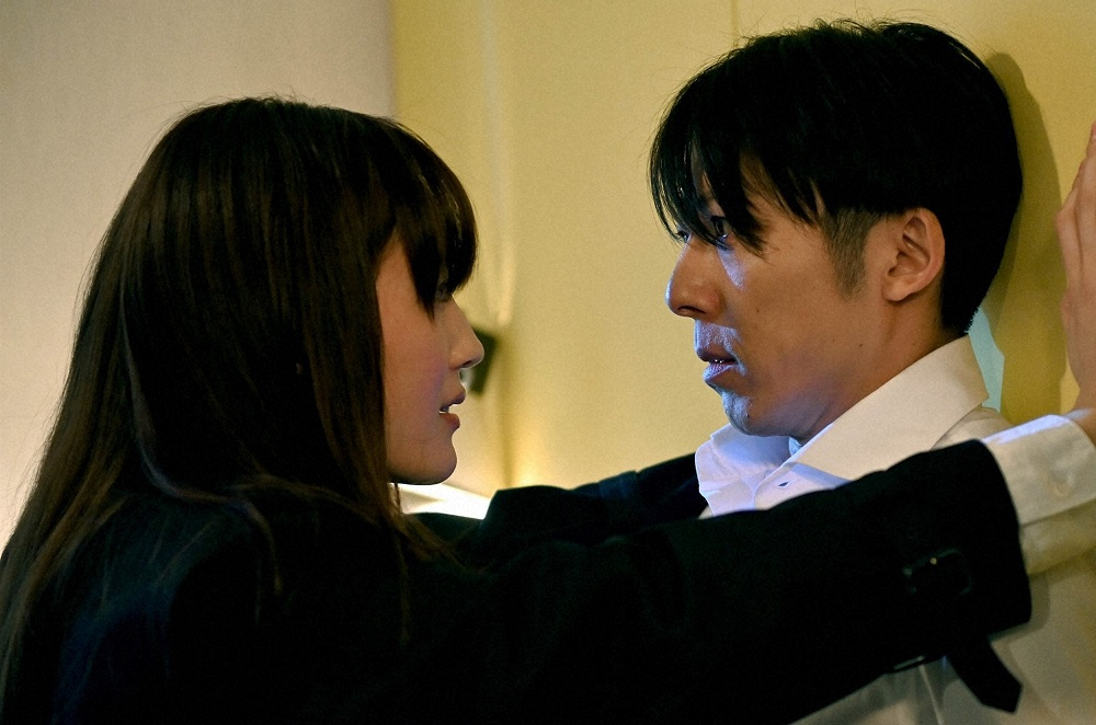 壁咚绫濑遥高桥一生天国与地狱中互飙演技