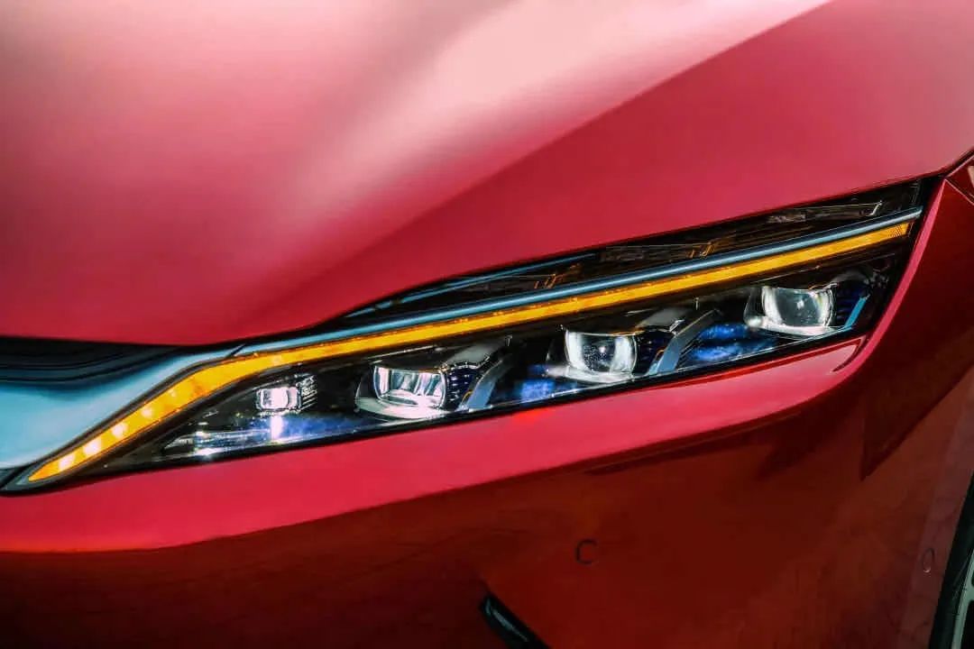 比亚迪汉 VS Model 3，这场“神仙打架”太过瘾