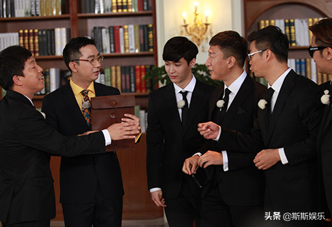 热巴艺兴退出“极挑”，连续3季口碑下滑，网友