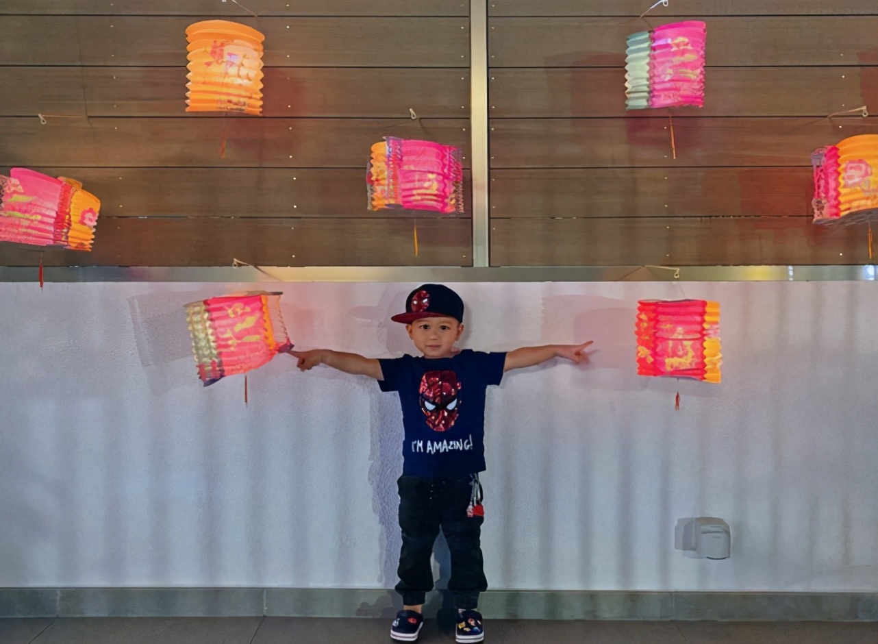 胡杏儿谈婚姻之道，自曝或会原谅丈夫出轨，已有计划生第三胎