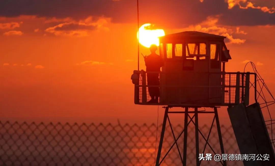 维和军官和退伍女兵的“跨国军恋”