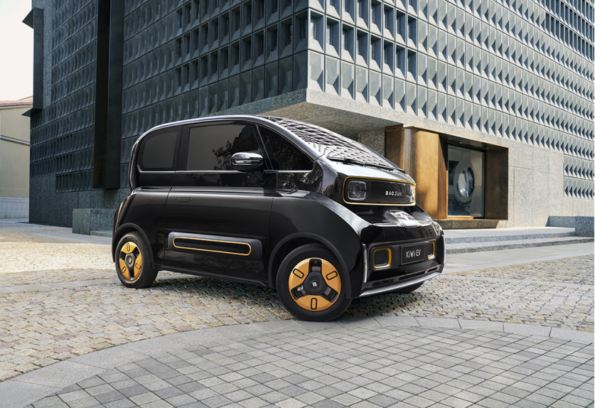 法拉利将推出6缸跑车；全新思域HATCHBACK全球首发