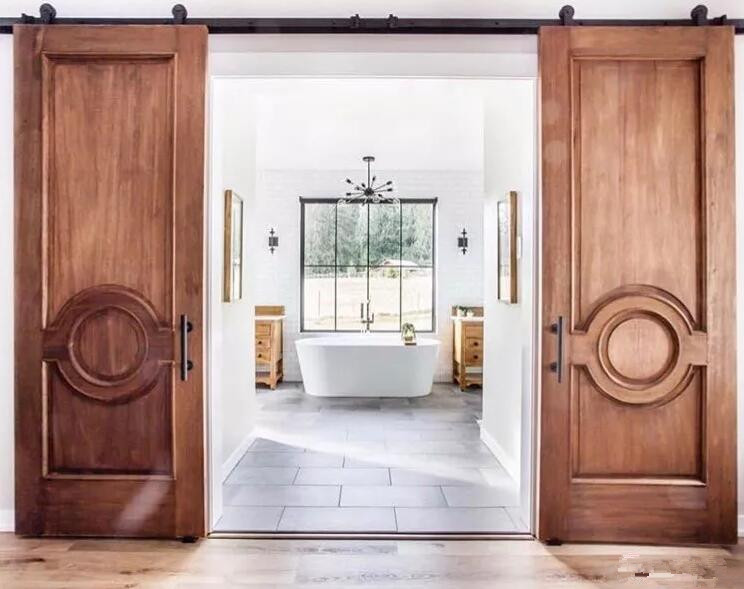 Sliding doors are outdated. Now post90s all like barn doors, they don