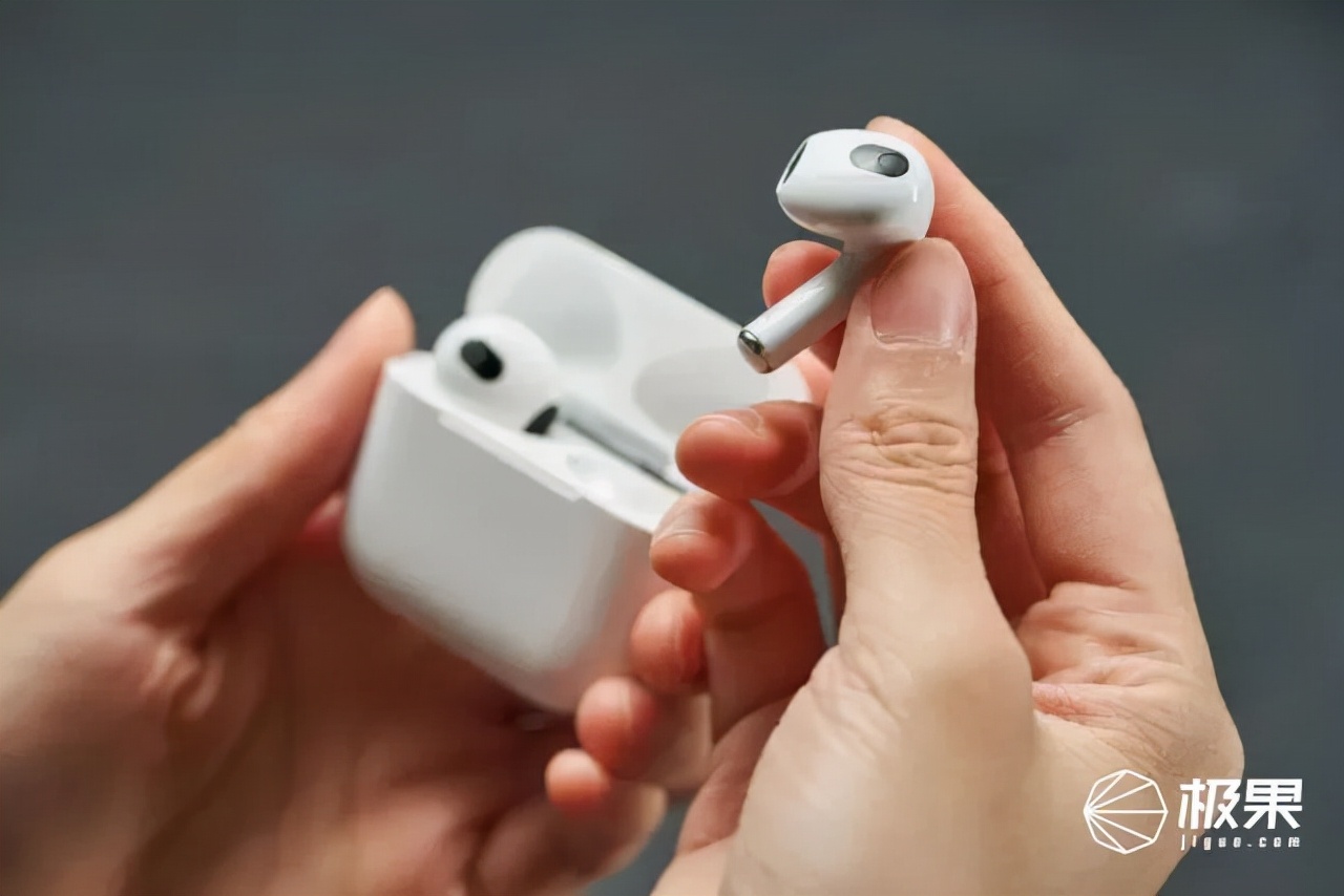iPhone 13 真机全曝光！还有一大波苹果新品…下月就来