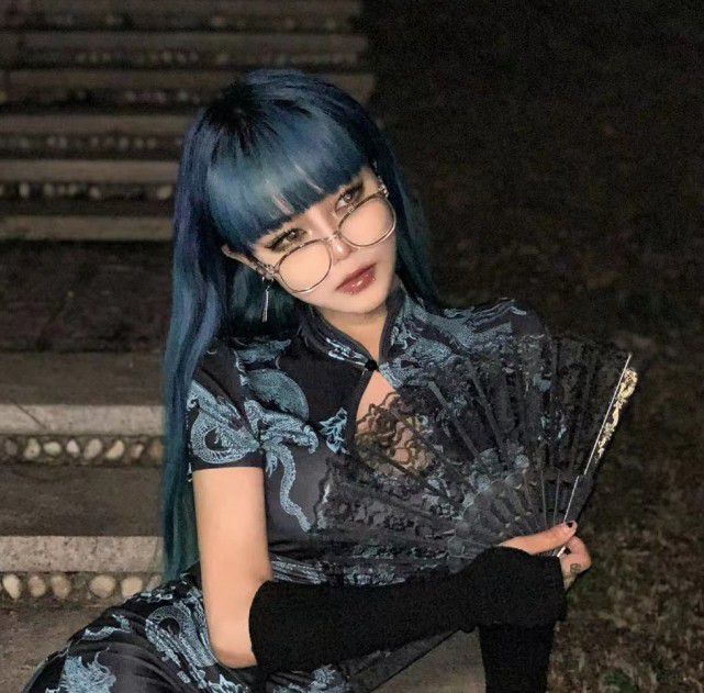 詐騙吳亦凡都美竹男子身份疑曝光：欠巨債發(fā)型師，黃子韜多年粉絲