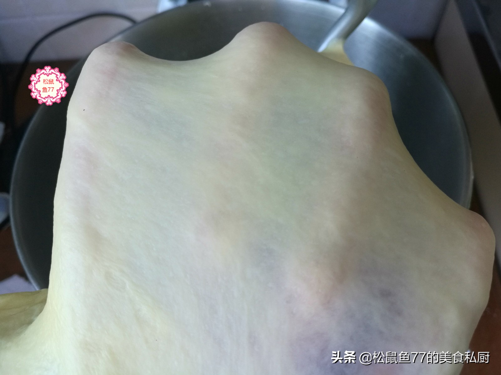 像棉花一样的吐司，绵软到不忍下手，特好吃！一次性发酵不费时间