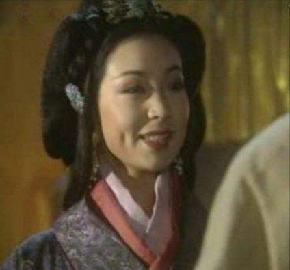 23年前，因张铁林一句话，戴春荣接拍《还珠格格》，如今她后悔吗