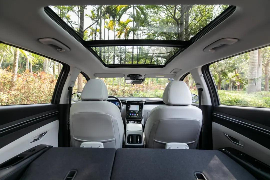 面对CR-V、RAV4荣放等对手，途胜L拿什么来拼？