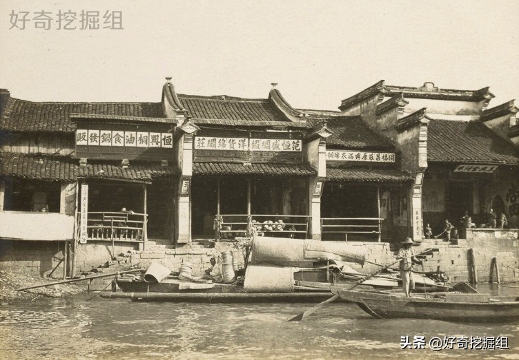 1908年珍贵晚清老照片，那时候雷峰塔还没倒塌
