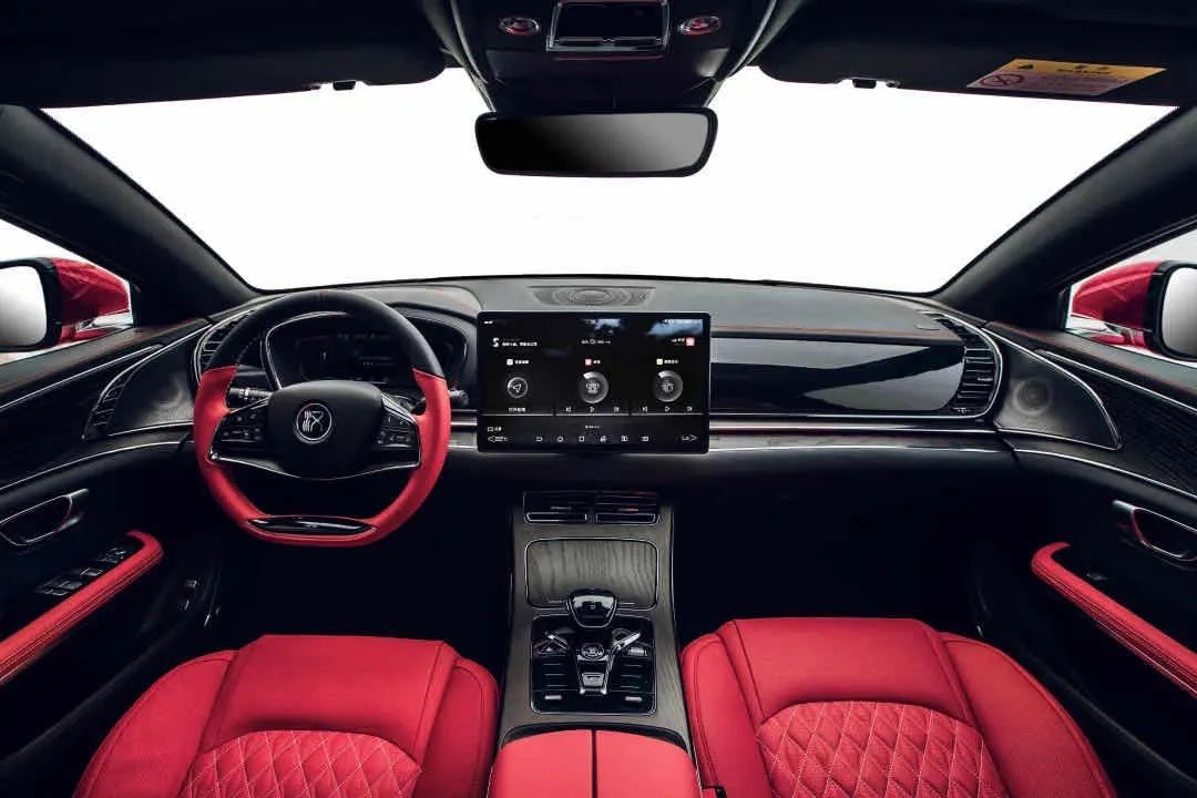 比亚迪汉 VS Model 3，这场“神仙打架”太过瘾