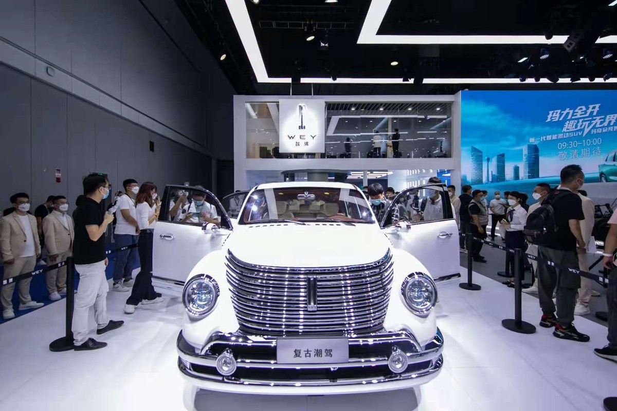 蓉城车展千里“玛”闪耀登场 一骑绝尘领跑智混时代