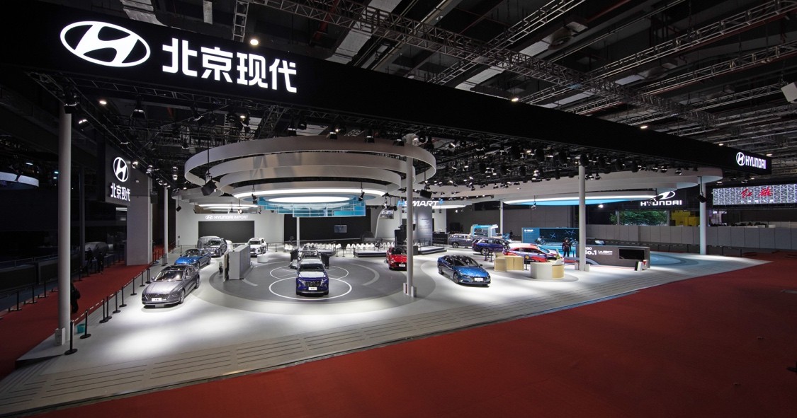 北京现代品牌向上攻势猛烈 携众新品闪耀上海车展