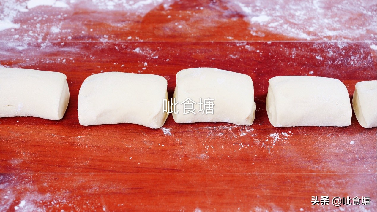 想吃肉夾饃還用點外賣？做法不難在家輕松搞定，外酥里嫩肉香四溢