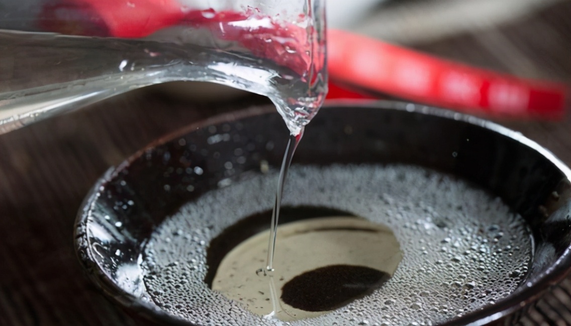 These 3 kinds of cheap liquor in the supermarket, the outer packaging