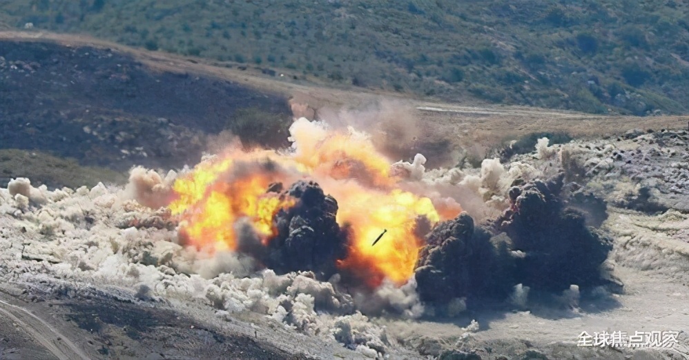 China's thirdgeneration thermobaric bomb debut!It's as powerful as a