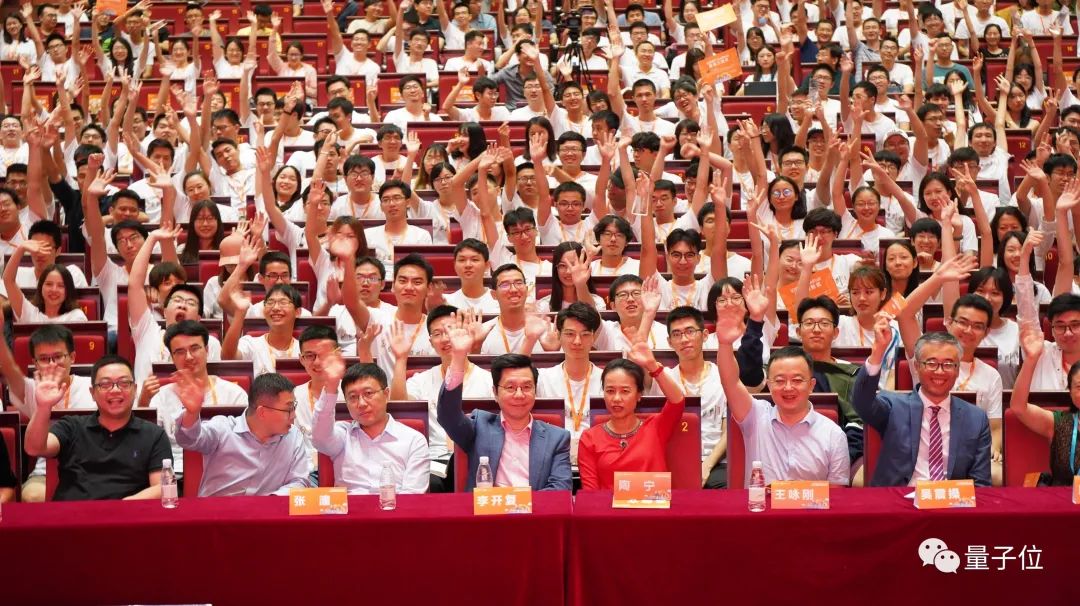 DeeCamp2021啟動(dòng)，李開(kāi)復(fù)張亞勤吳恩達(dá)等大咖喊你報(bào)名啦