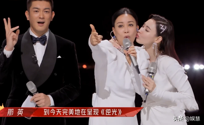 张柏芝晒与幼子“同框照”，毫无混血特征，生