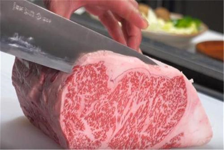 澳大利亚叫嚣：断供后让中国人吃不到牛肉，俄