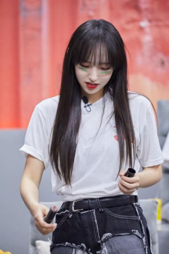 Cheng Xiao Photo Album - iNEWS