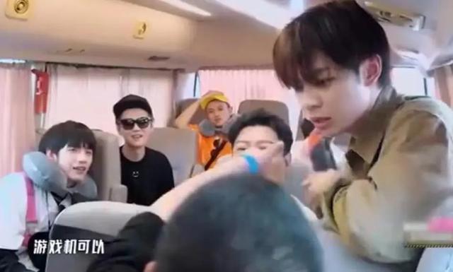 Deng exceeds the force of return home after getting fame or money, " create battalion " the Wang Chen that quits game art, in " 5 ha " actual strength encircles pink