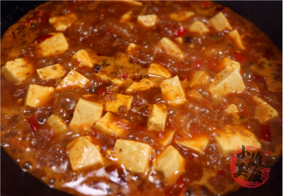 The chef teaches you: the most authentic method of "Mapo Tofu", the tofu is tender and not broken, the method is super simple
