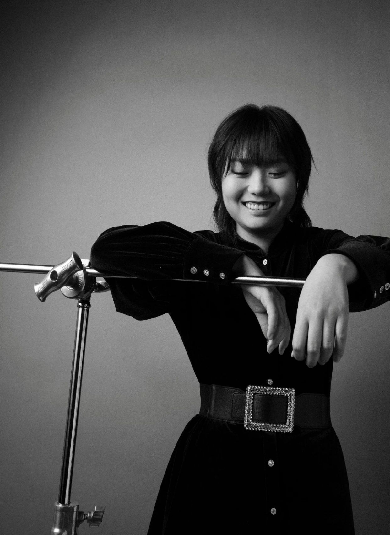 Li Xueqin shoots a blockbuster for "Men's Wear", changing the style of ...