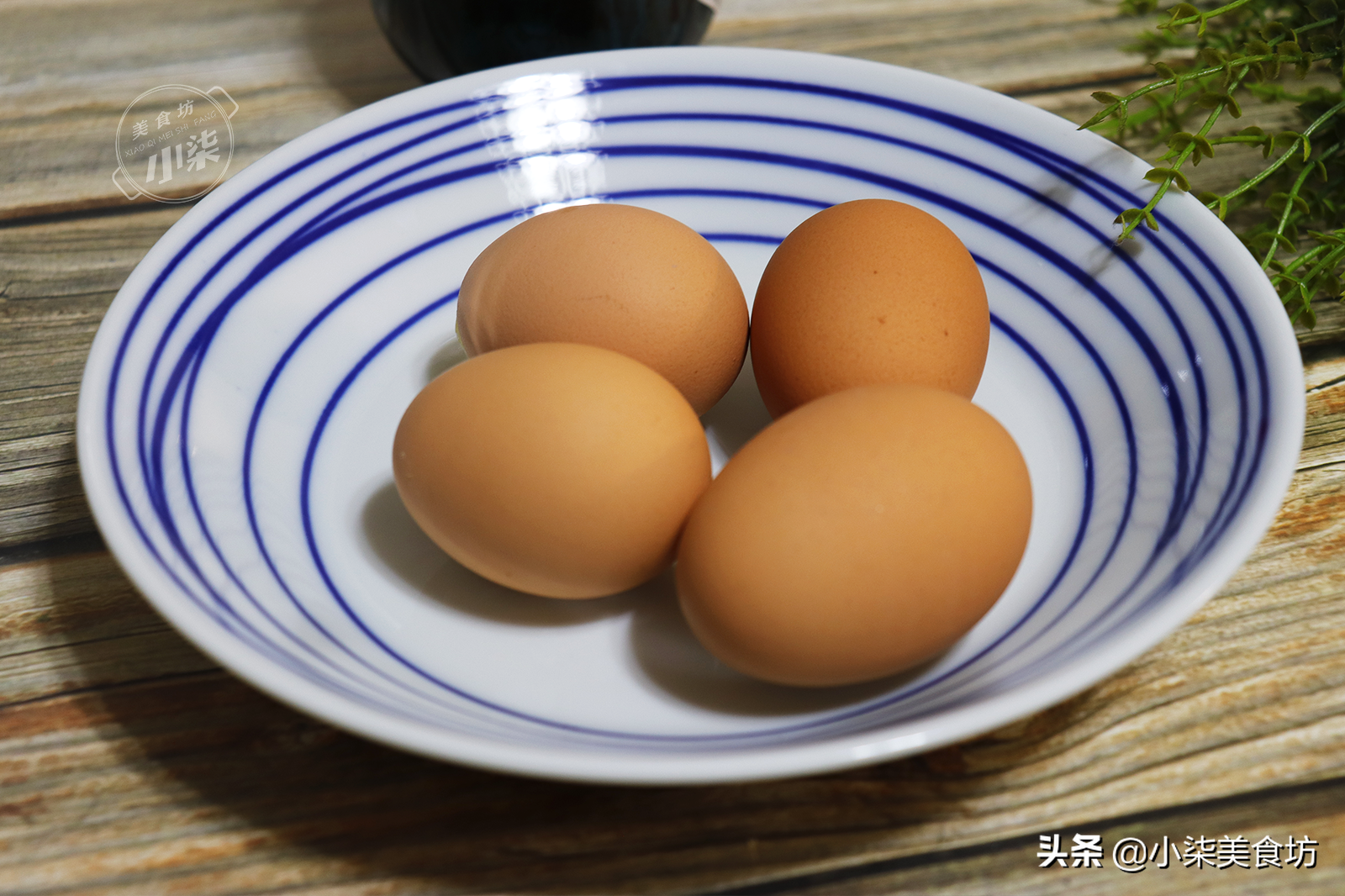 最近很火的煮雞蛋，只需一張紙，雞蛋2分鐘出鍋，軟嫩適中口感好
