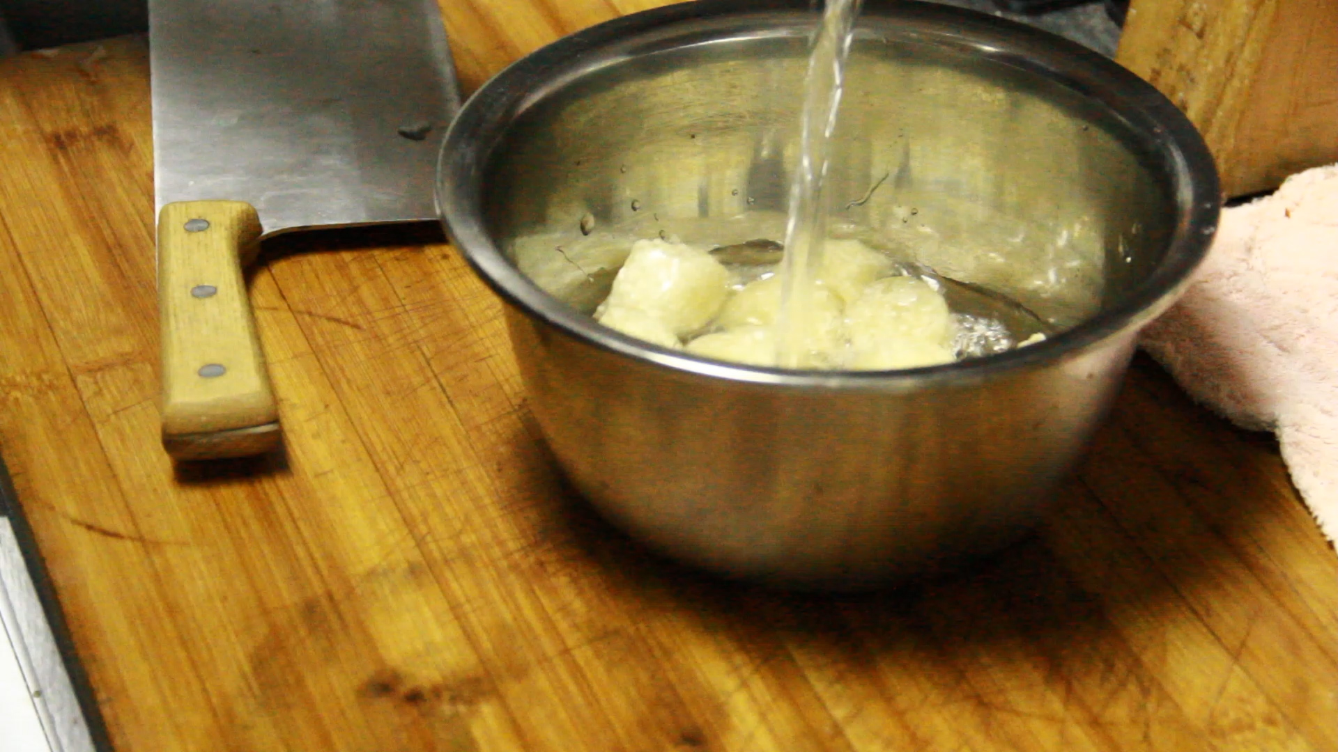 图片[5]-很多人年夜饭要吃的香汁面藕做法 (视频-起舞食谱网