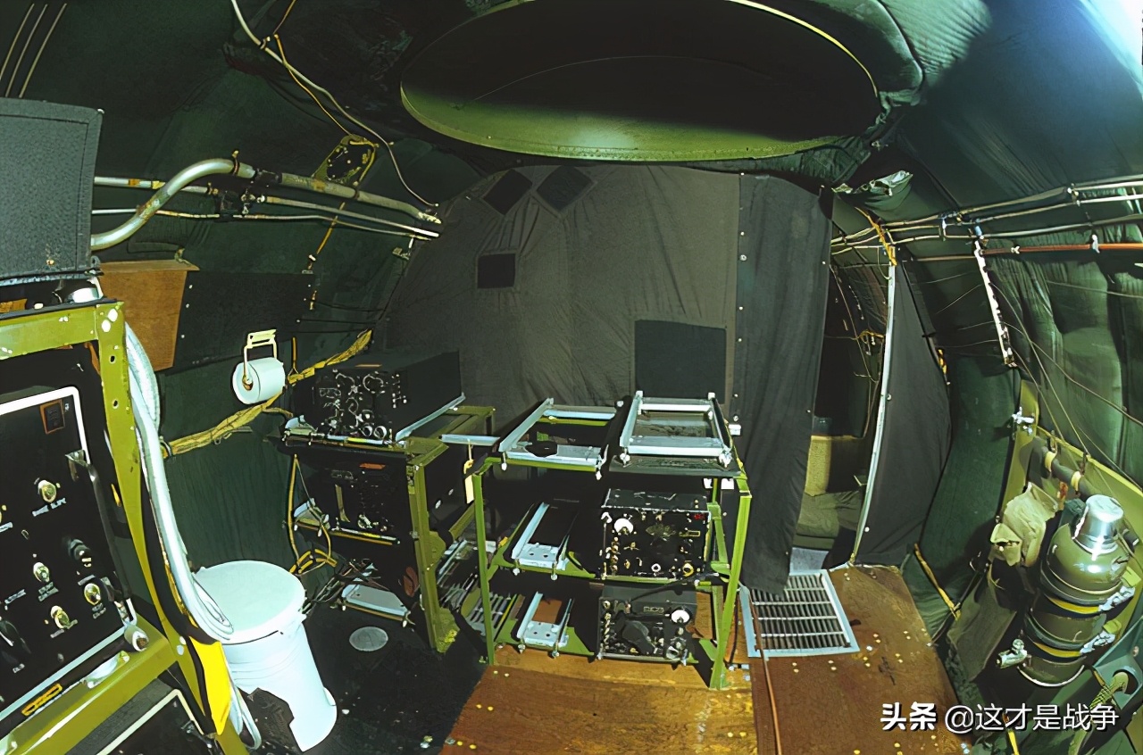 美军最顶尖的飞机，全世界只击落7架，5架毁在这个中国老人手中