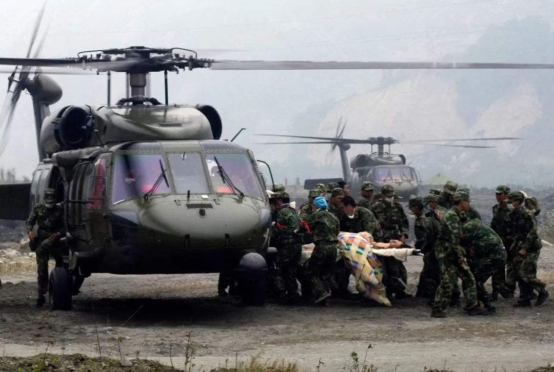 汶川地震空中大救援，开启中国直升机航空救灾时代的“元年”