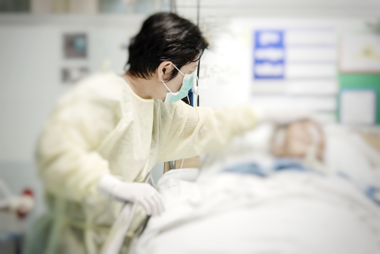 65岁老人患癌，靠中医“土方法”，肿瘤变小，身体越来越好