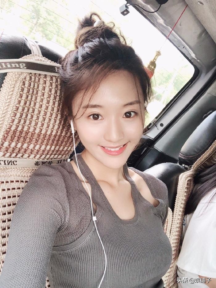 儿子林傲霏娶美女为妻，二胎女儿茁壮成长，闫