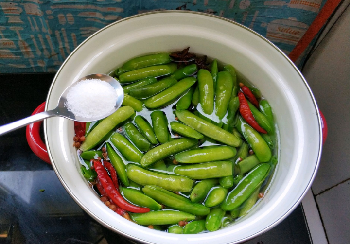 孩子长高个，秋天就常吃这菜，孩子拿它当零食，老公拿它当下酒菜