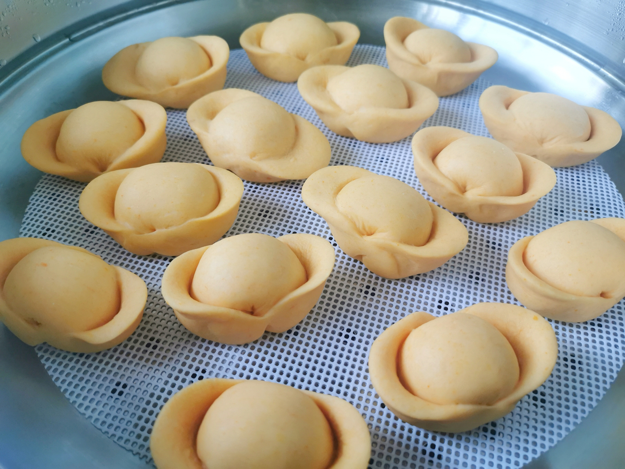 二十八，把麵發，教你做元寶饅頭，蓬鬆宣軟寓意好，只需一次發酵