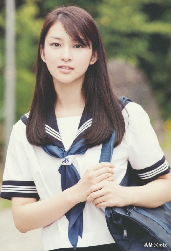 日本国民美少女武井咲美图图片