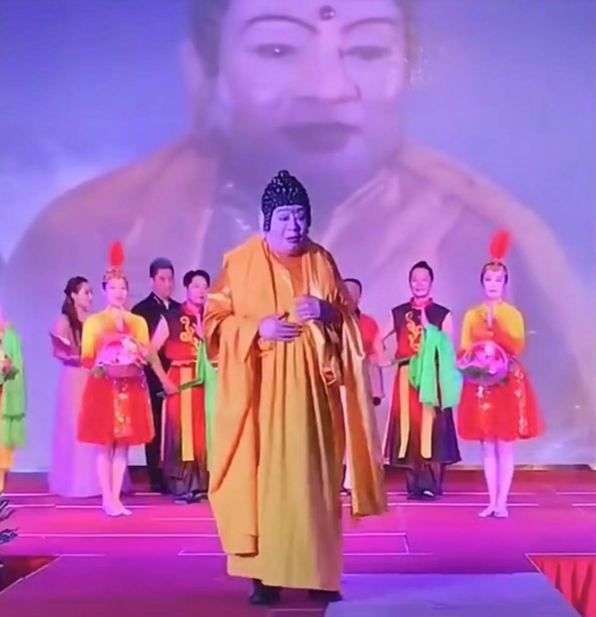 The 82-year-old actor Zhu Longguang rarely reveals the recent situation ...