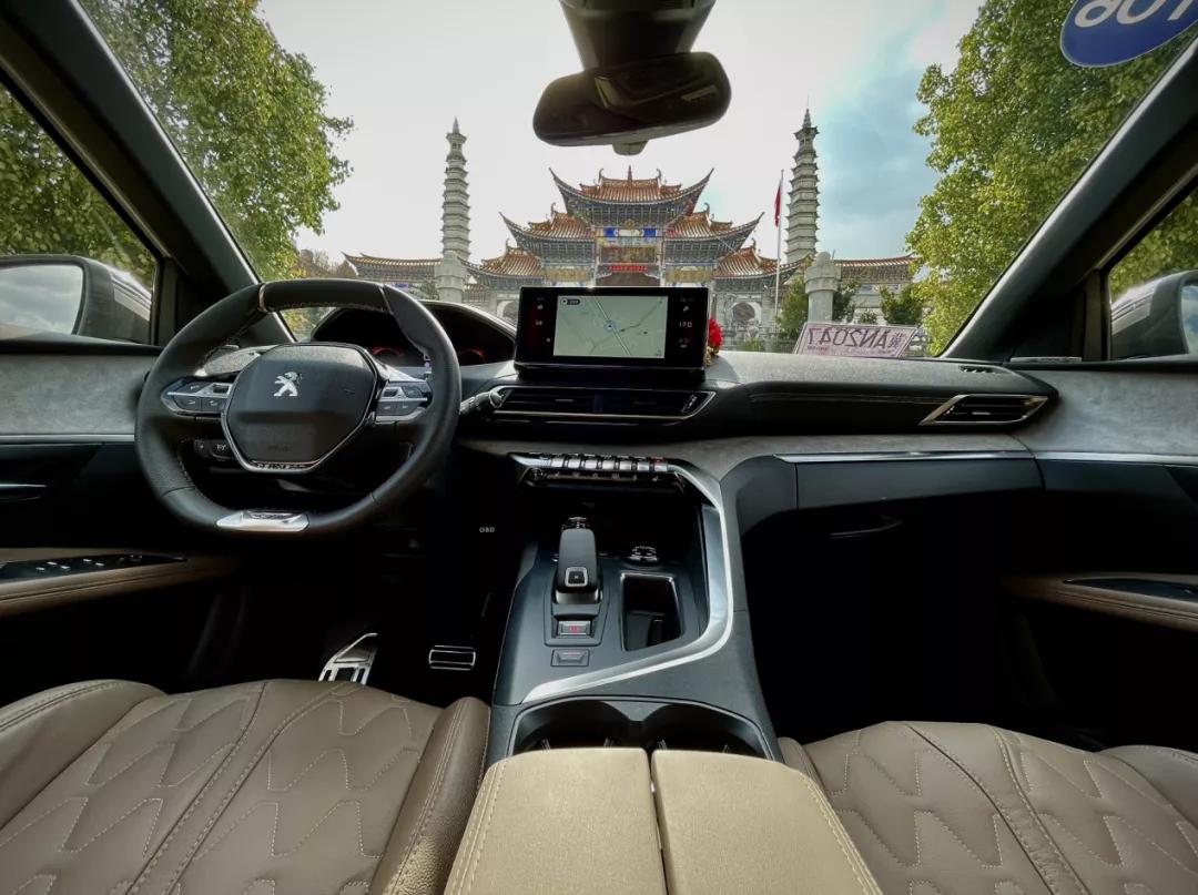 全系标配8AT，配置定价更有诚意，东风标致全新SUV值得一看